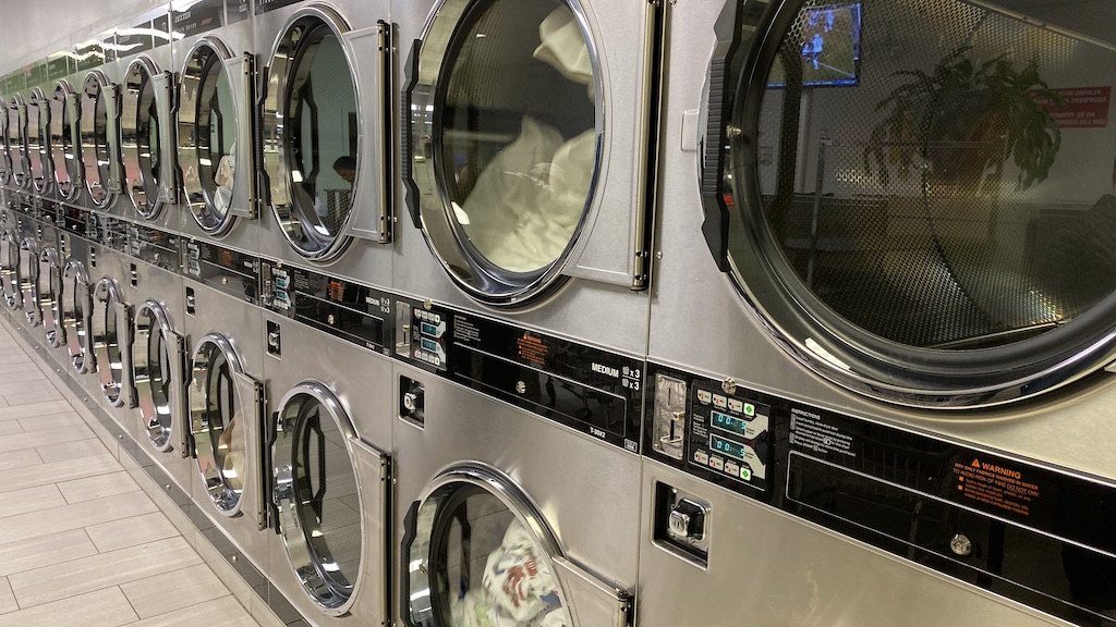 self service laundry equipment